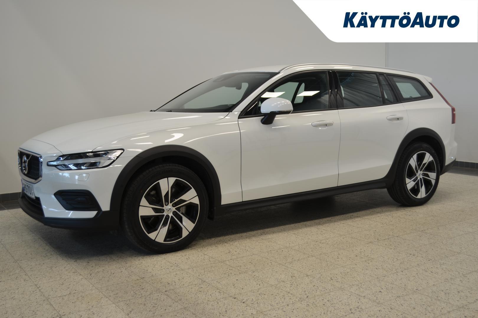 VOLVO V60 Cross Country 2019