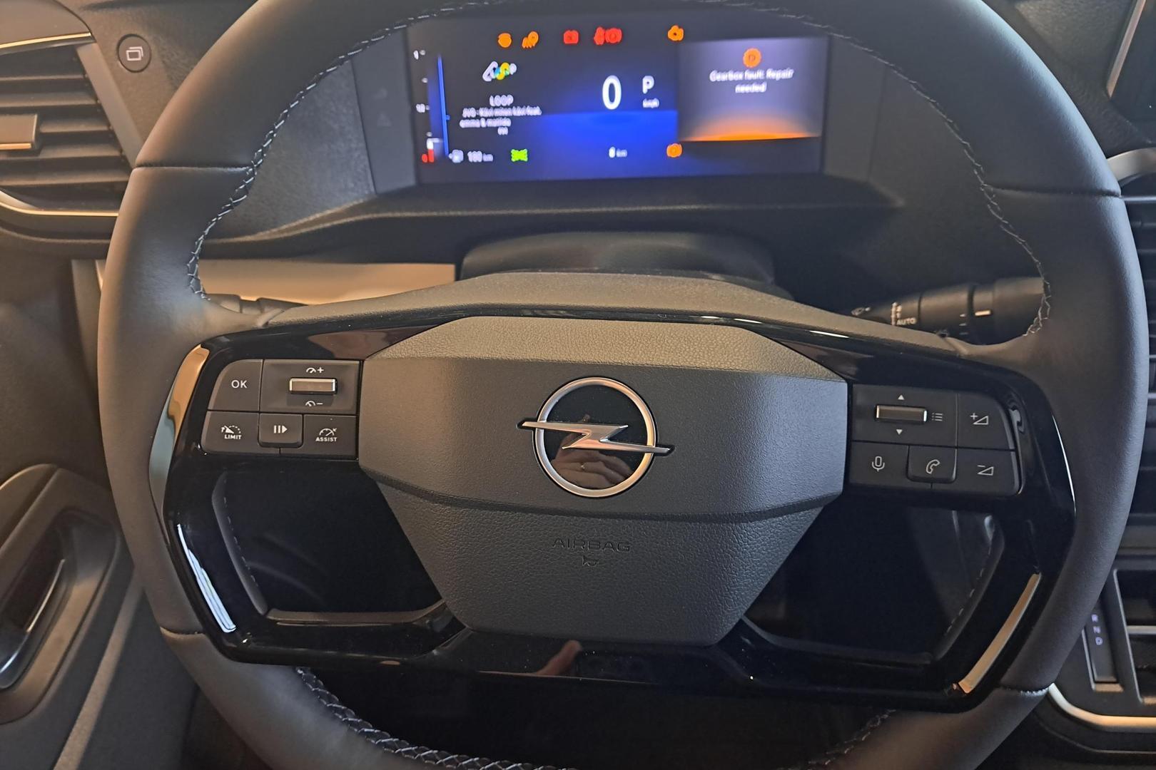 OPEL Vivaro 2025