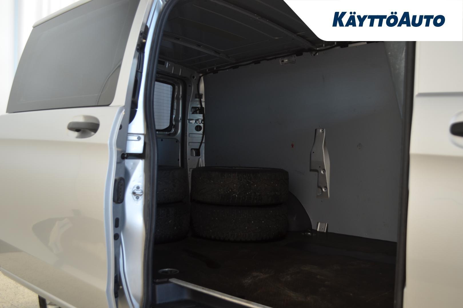 MERCEDES-BENZ Vito 2021