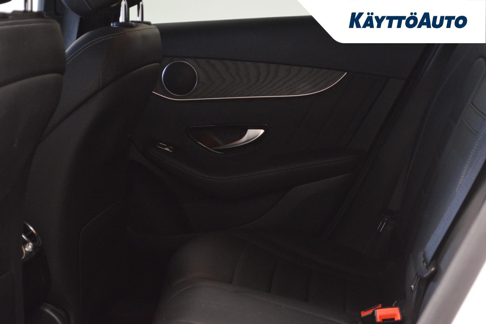 MERCEDES-BENZ GLC 2021