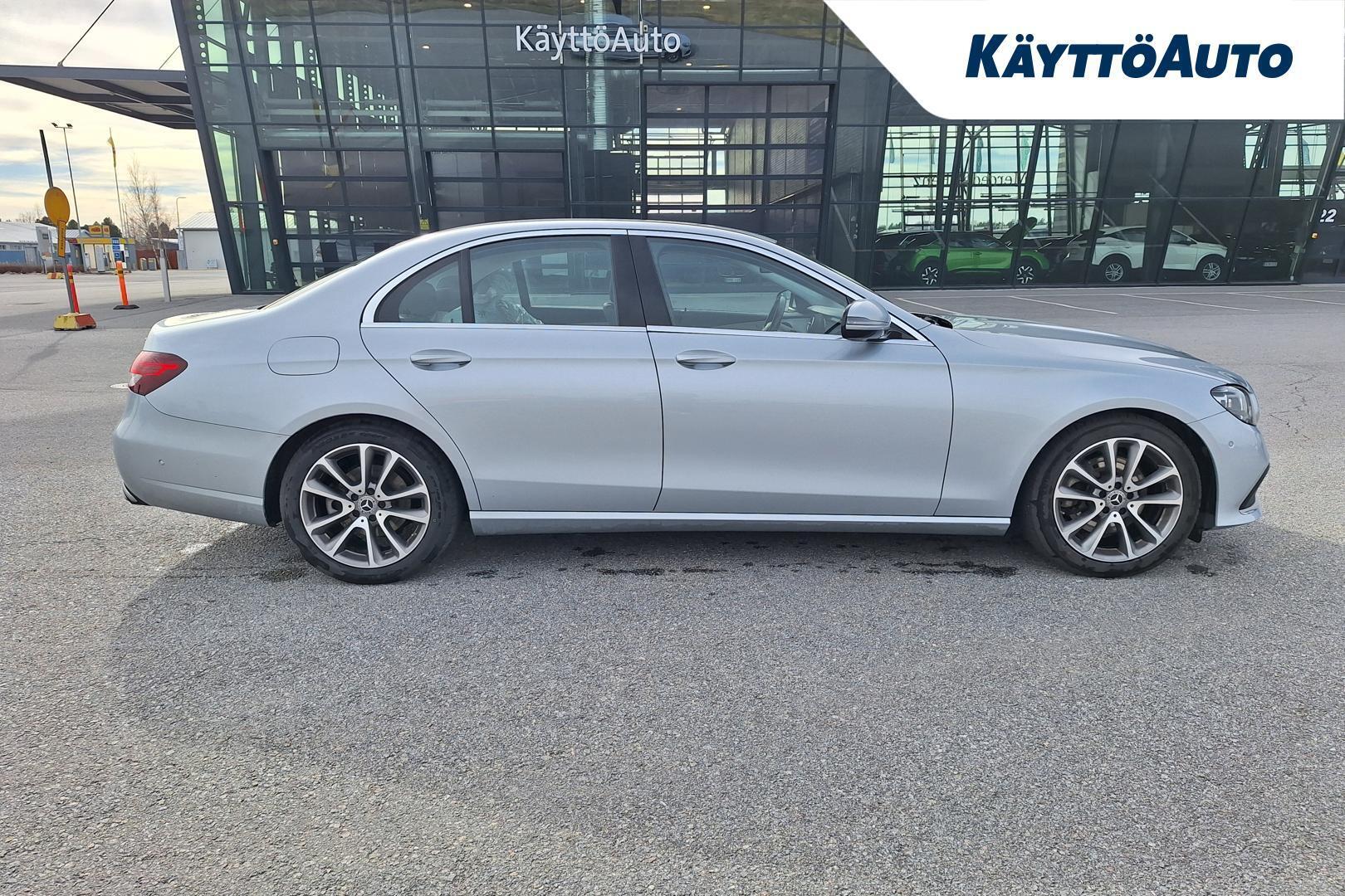 MERCEDES-BENZ E 2021