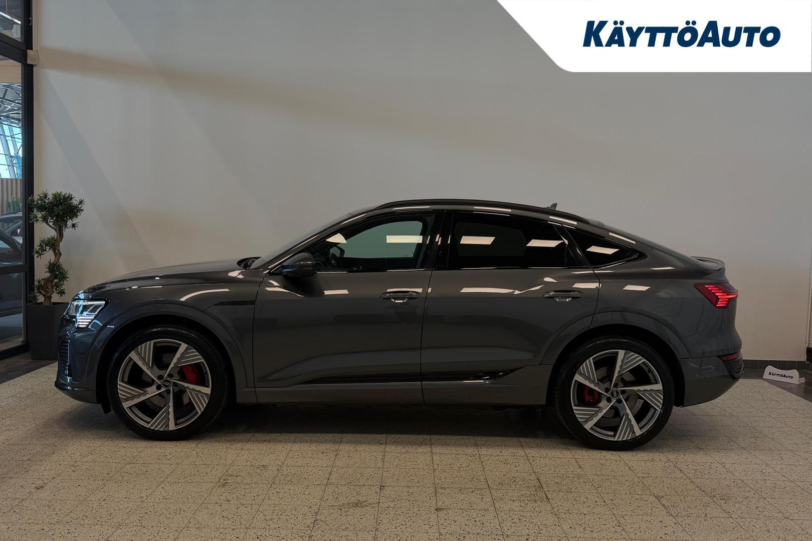 AUDI Q8 e-tron 2023