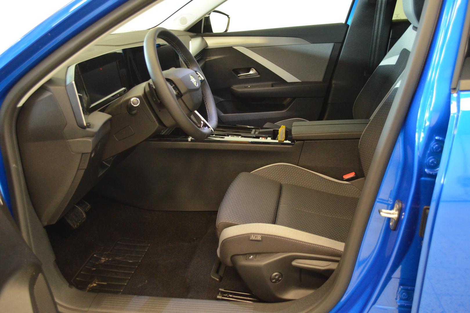 OPEL Astra 2024