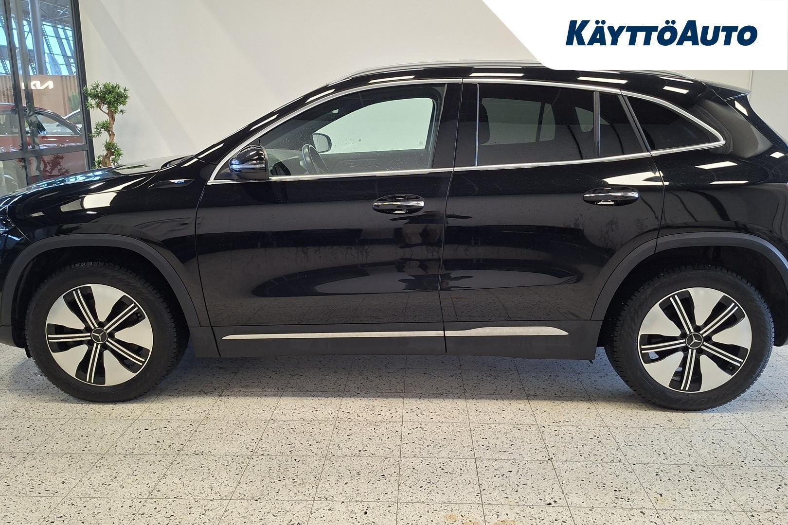 MERCEDES-BENZ EQA 2022