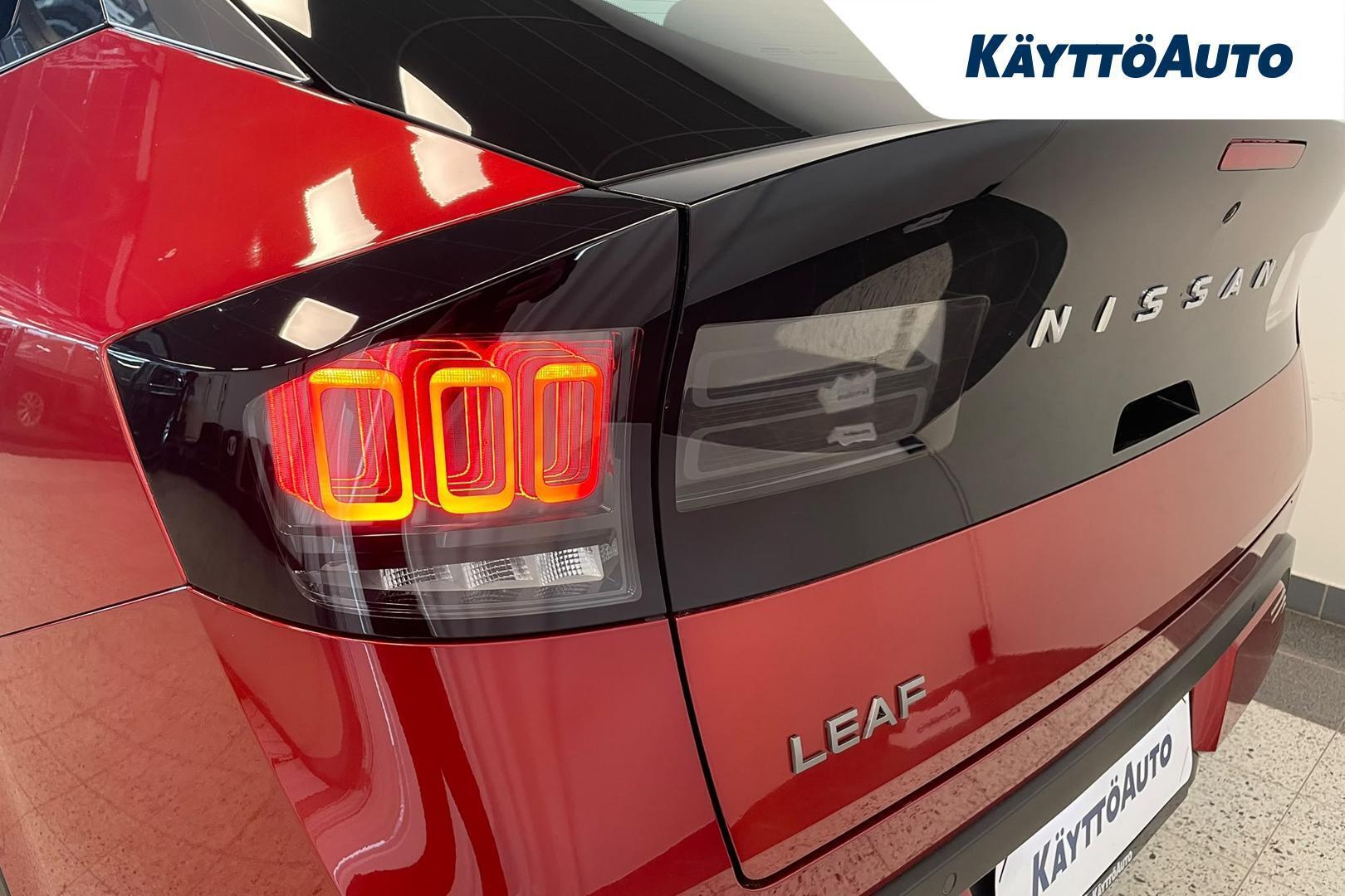 NISSAN LEAF 30