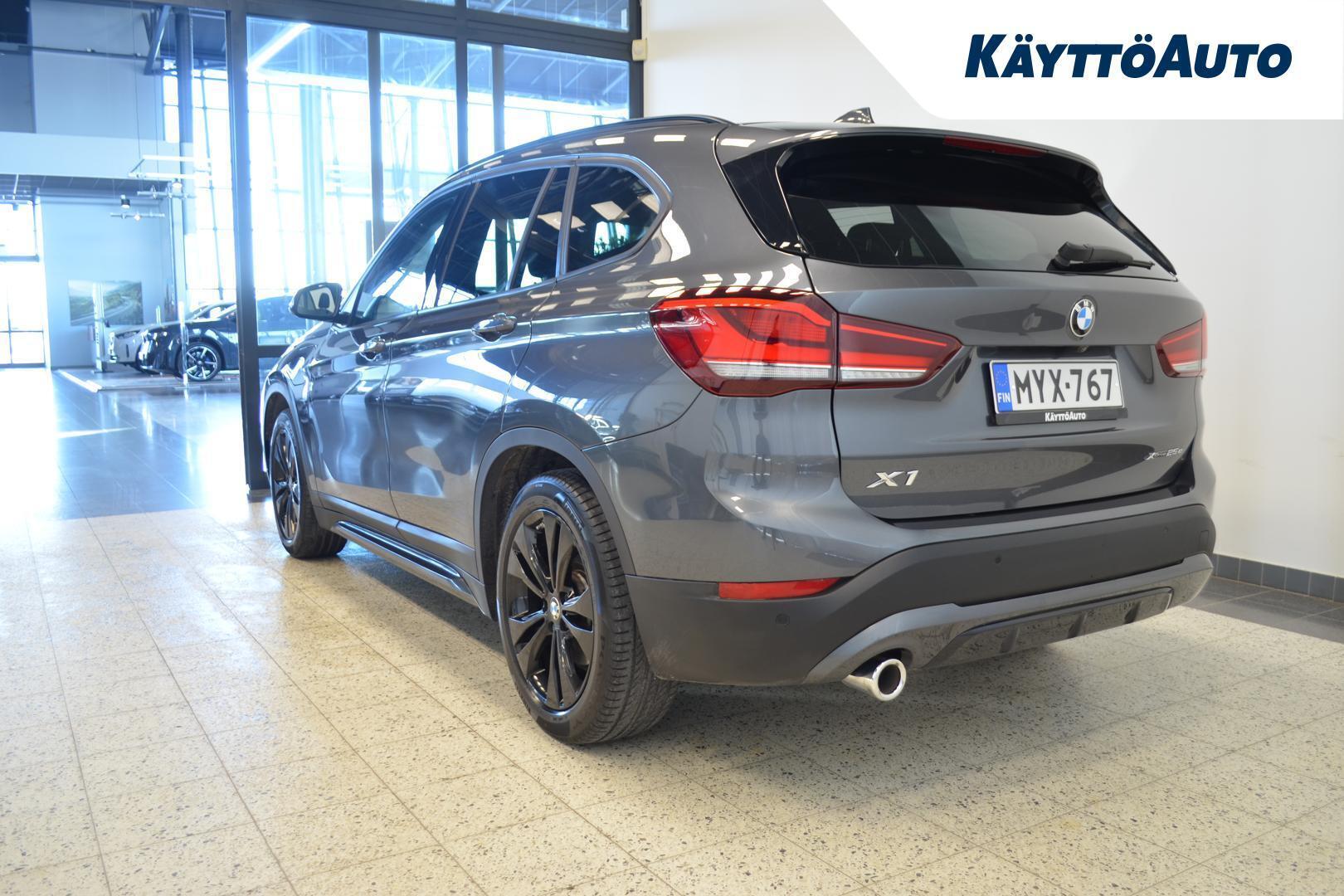 BMW X1 2021