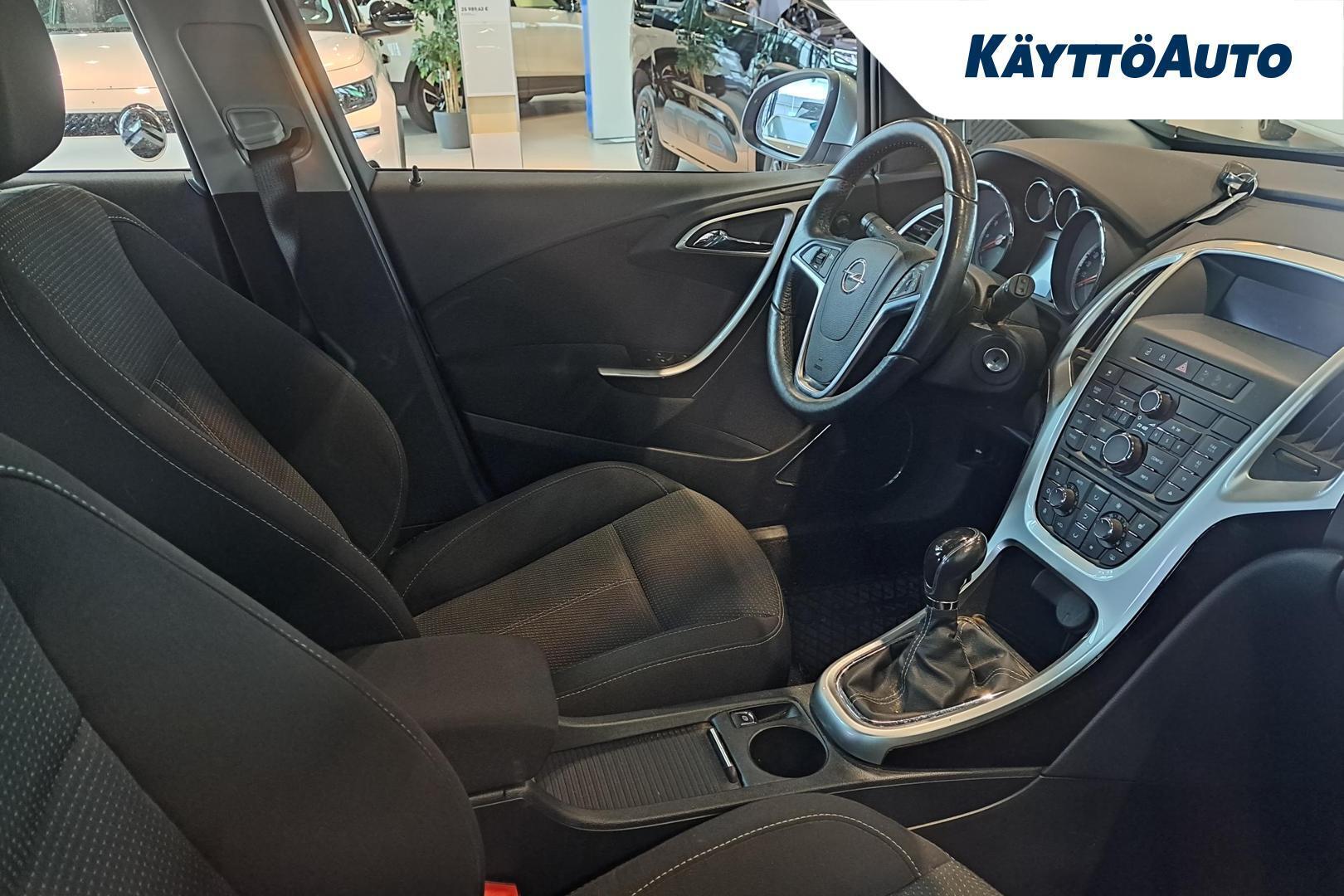 OPEL Astra 2013