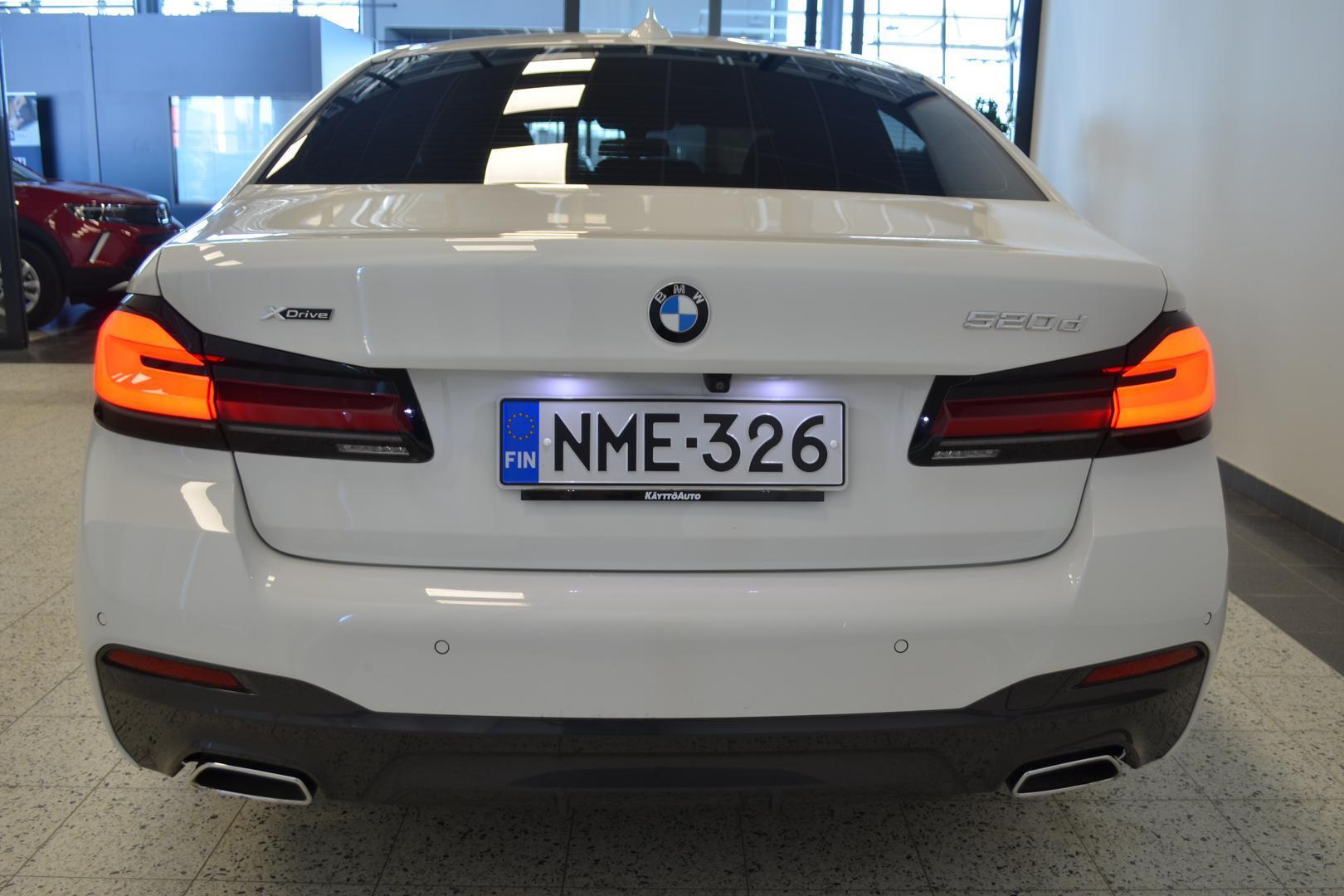 BMW 520 2021
