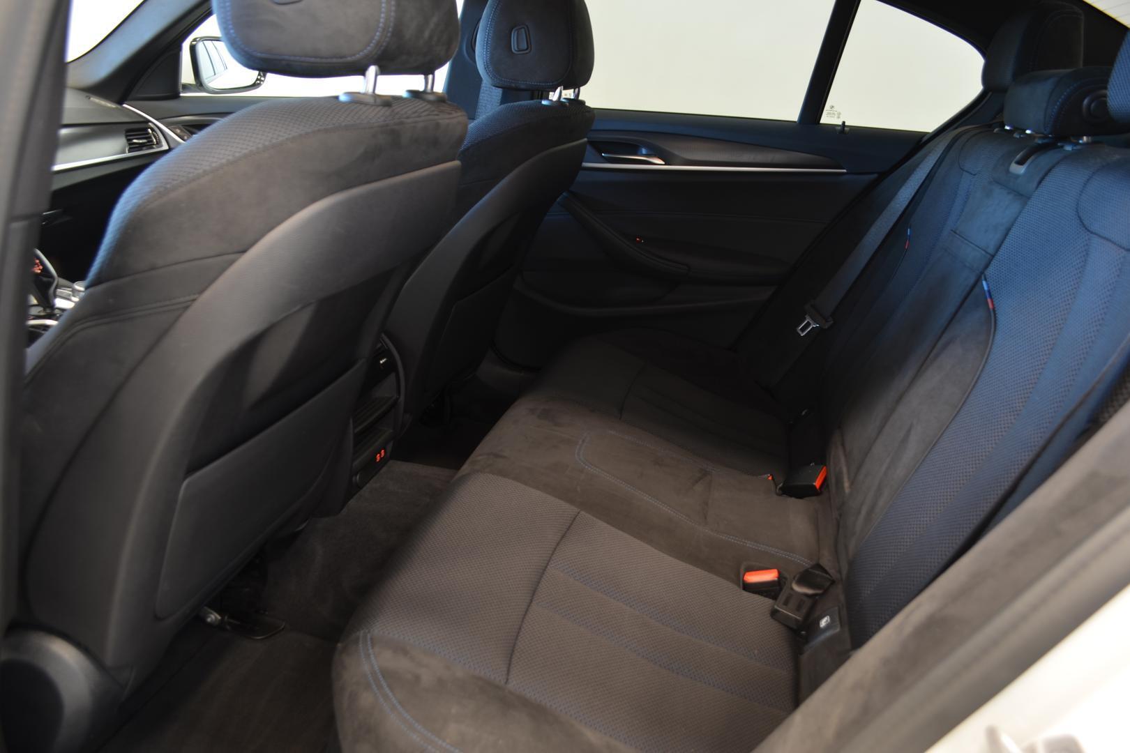 BMW 520 2021