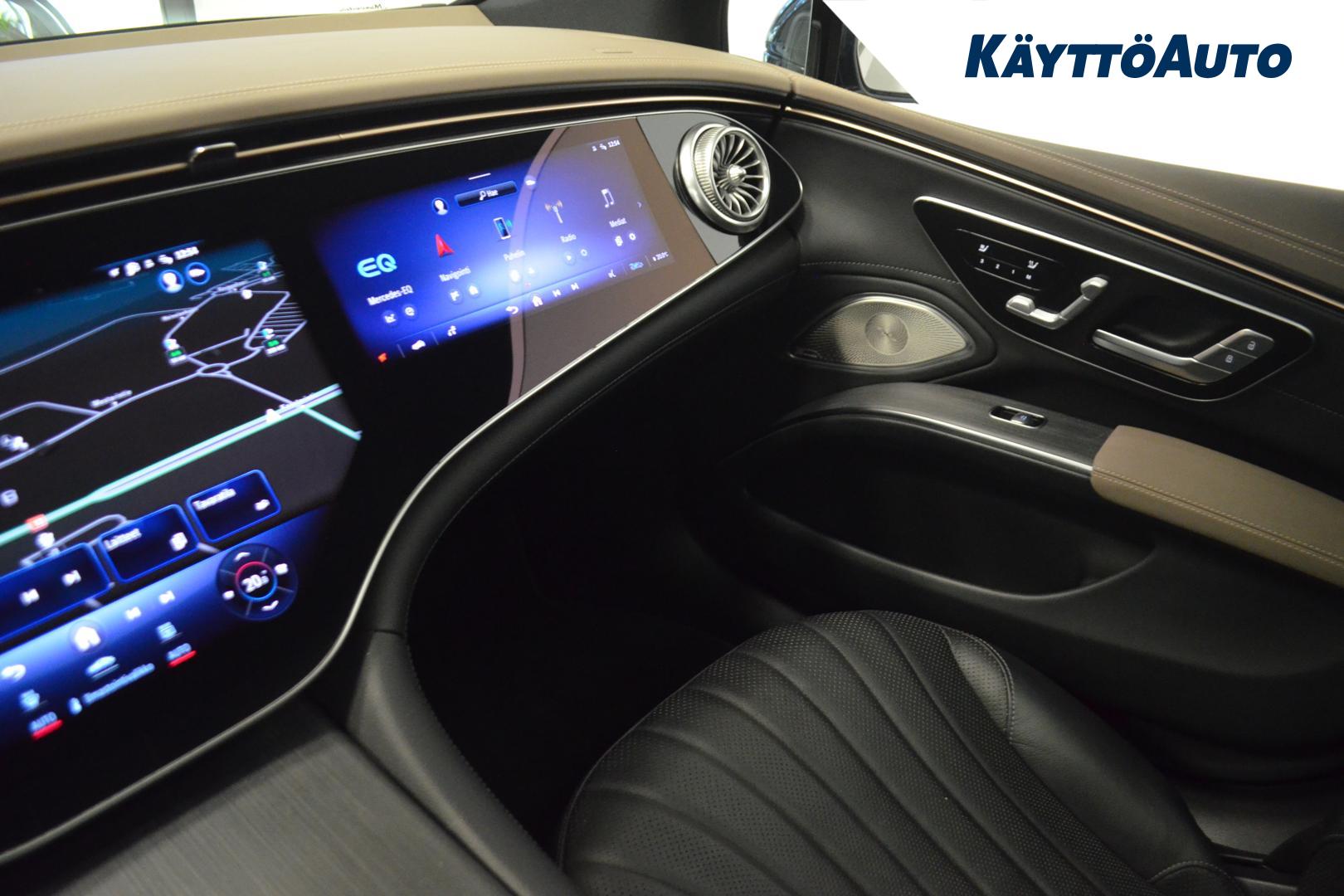 MERCEDES-BENZ EQS 2022