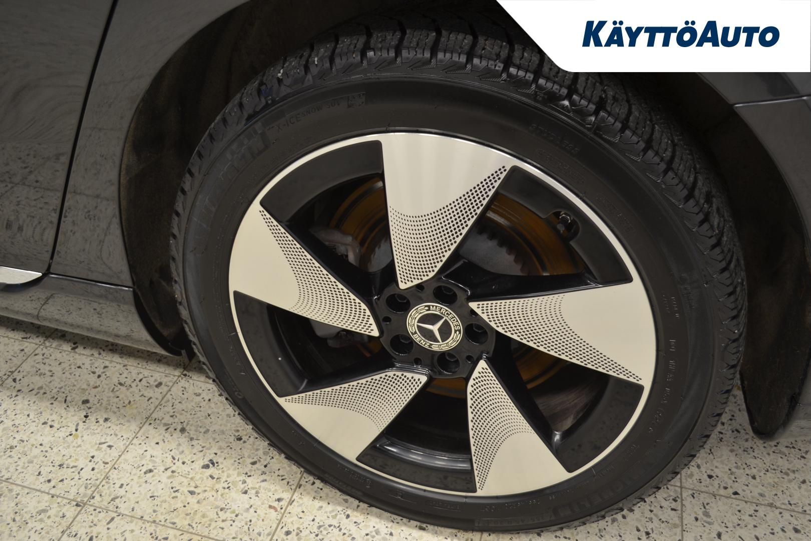 MERCEDES-BENZ EQS 2022