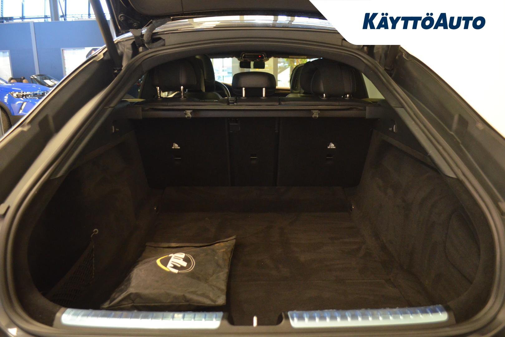 MERCEDES-BENZ EQS 2022