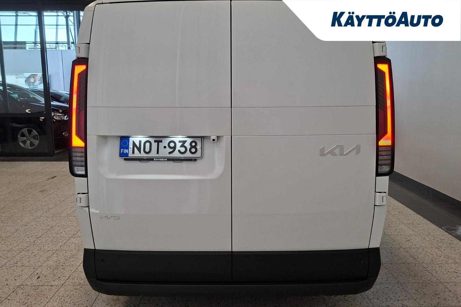 KIA PV5 Cargo 6
