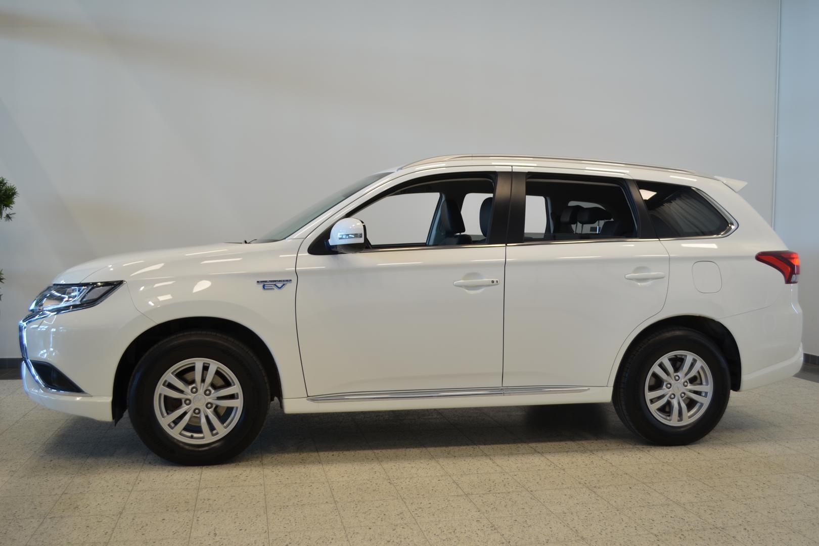 MITSUBISHI Outlander PHEV 2019