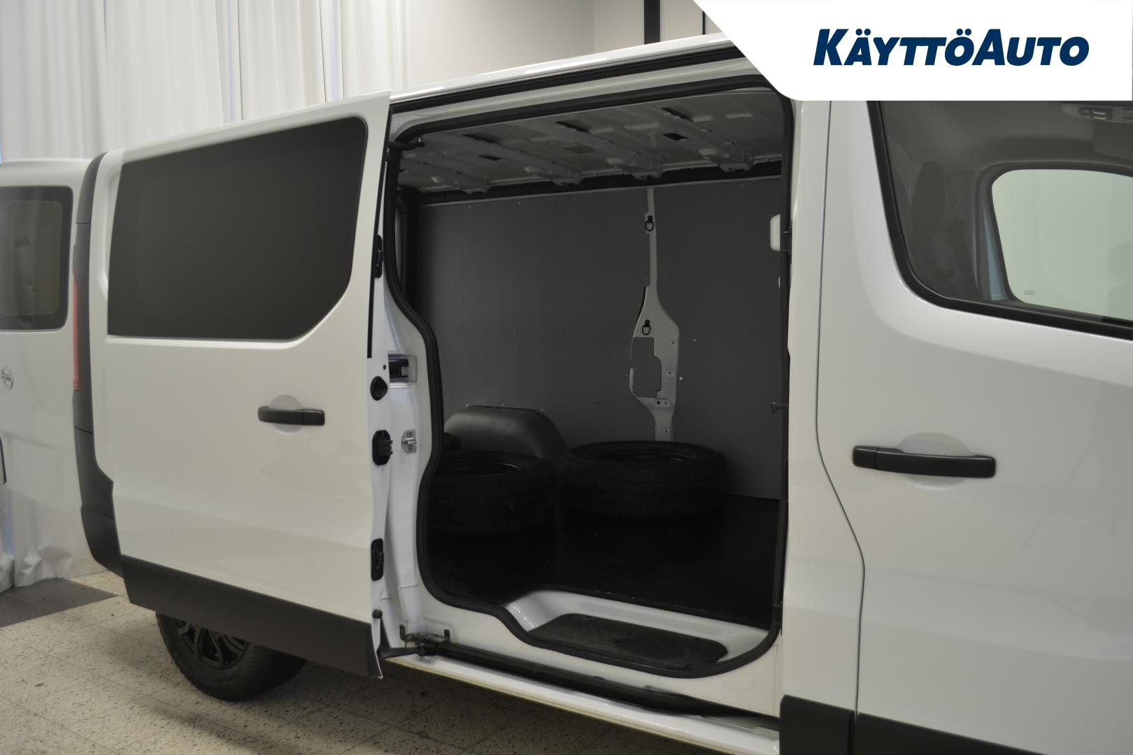 NISSAN Primastar 2023