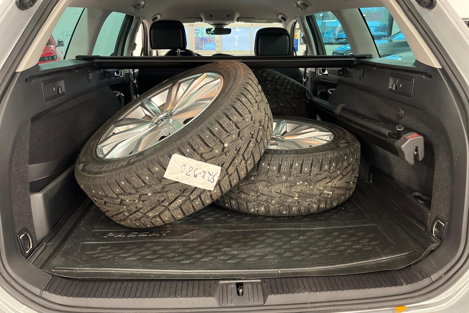 VOLKSWAGEN Passat 2020