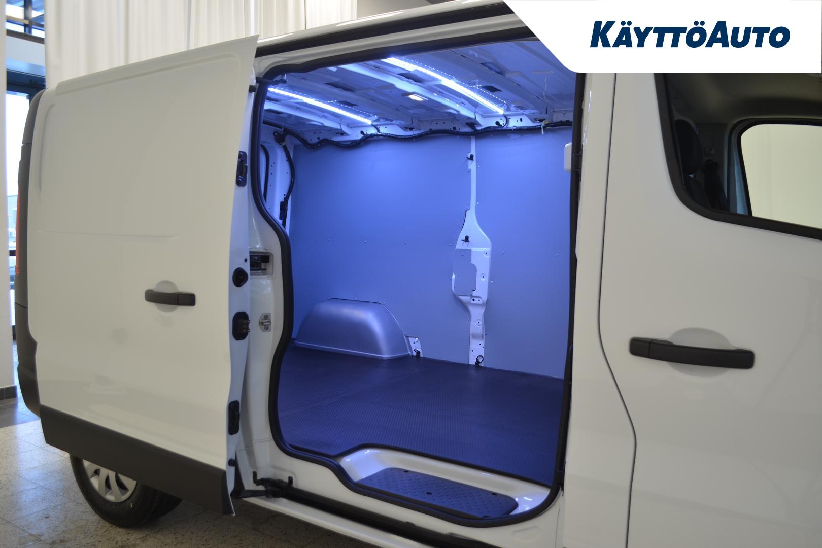 Nissan Primastar 2025