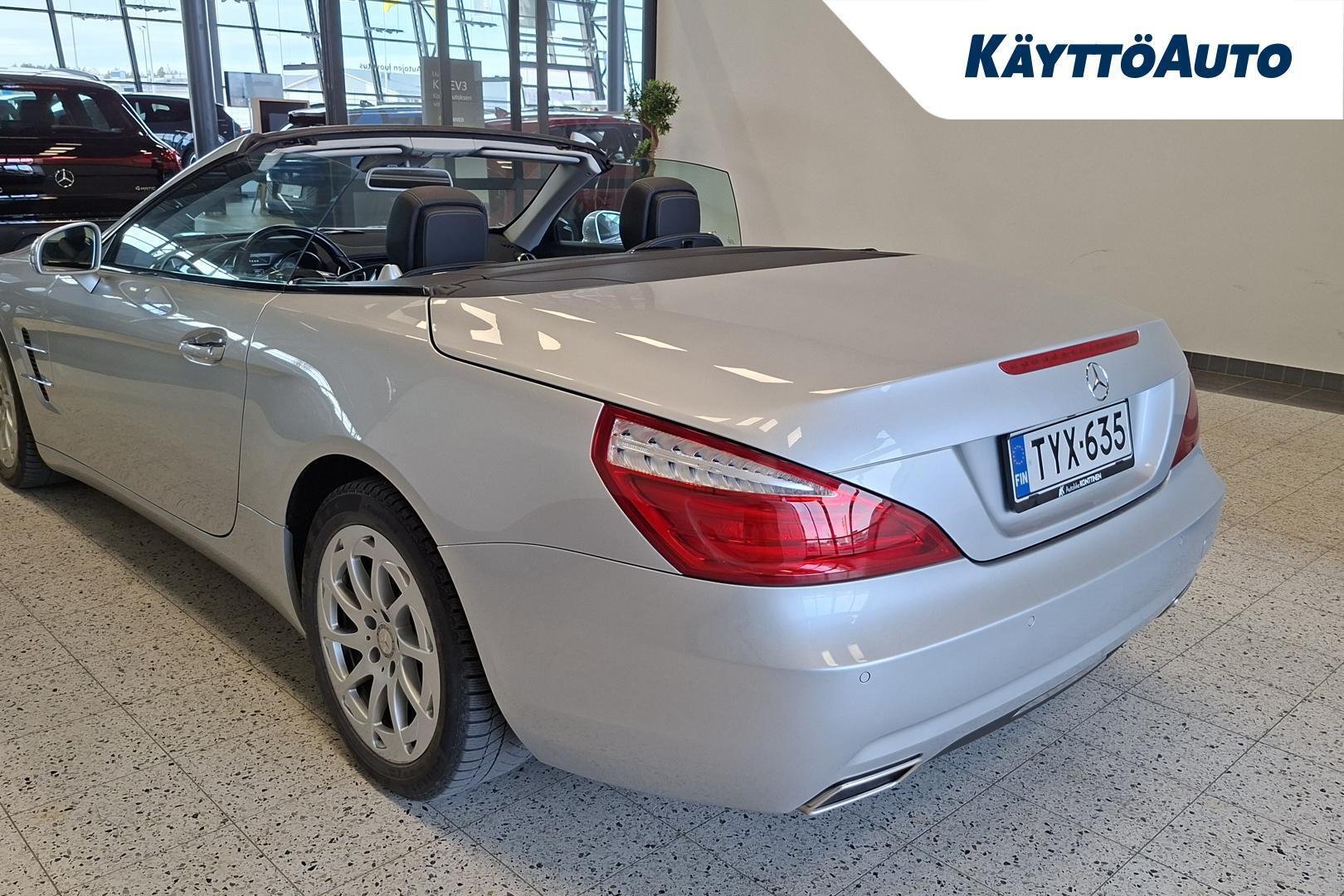 MERCEDES-BENZ SL 2012