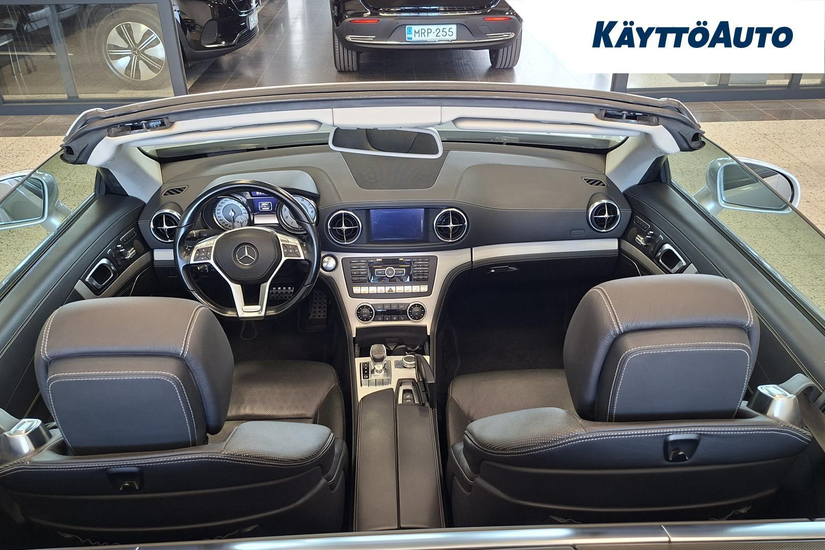 MERCEDES-BENZ SL 2012