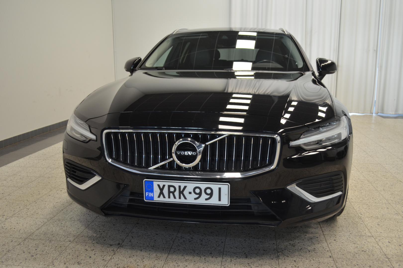 VOLVO V60 10