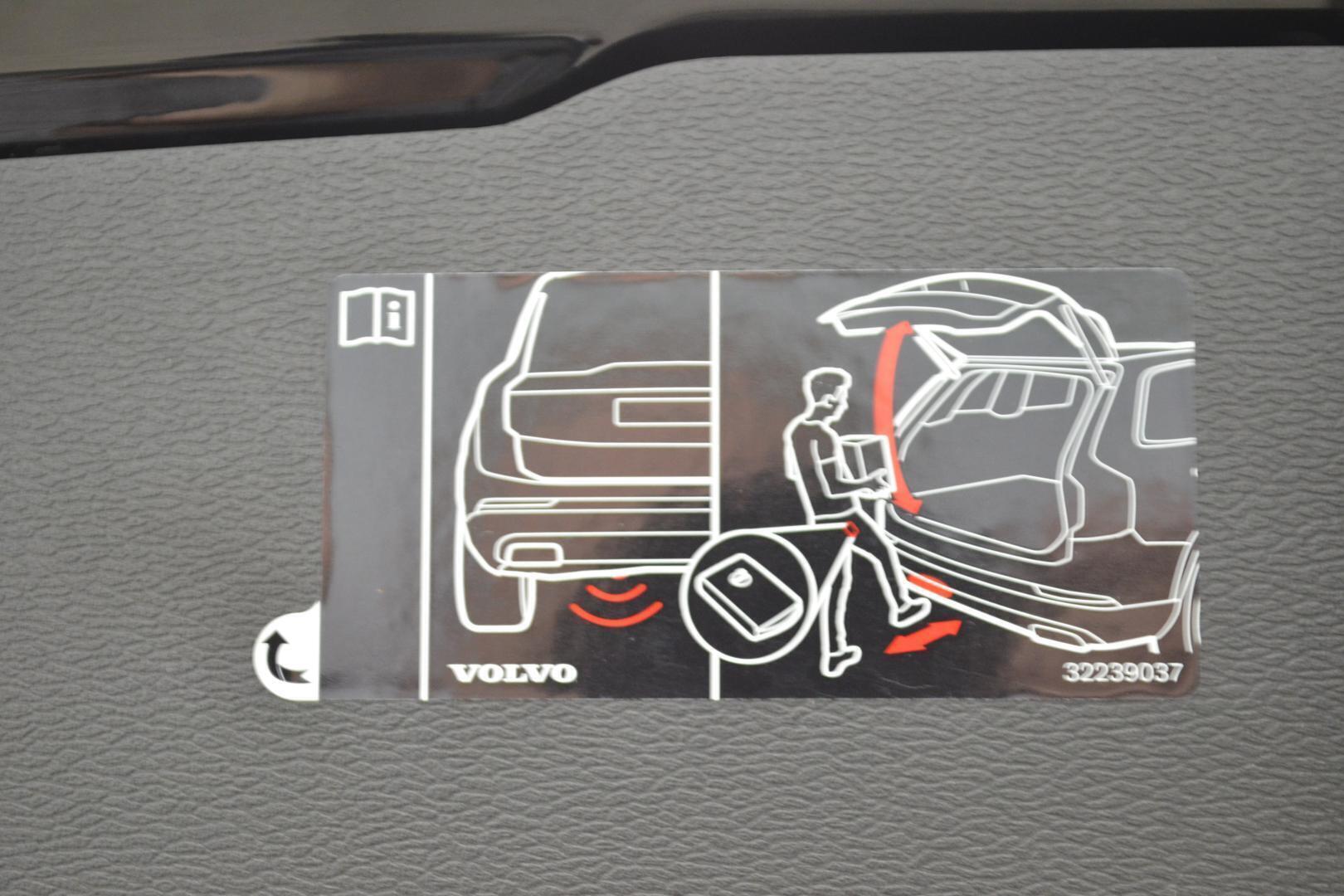 VOLVO V60 19