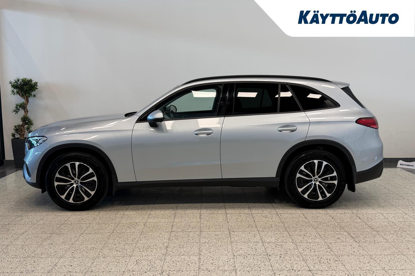 MERCEDES-BENZ GLC 2024