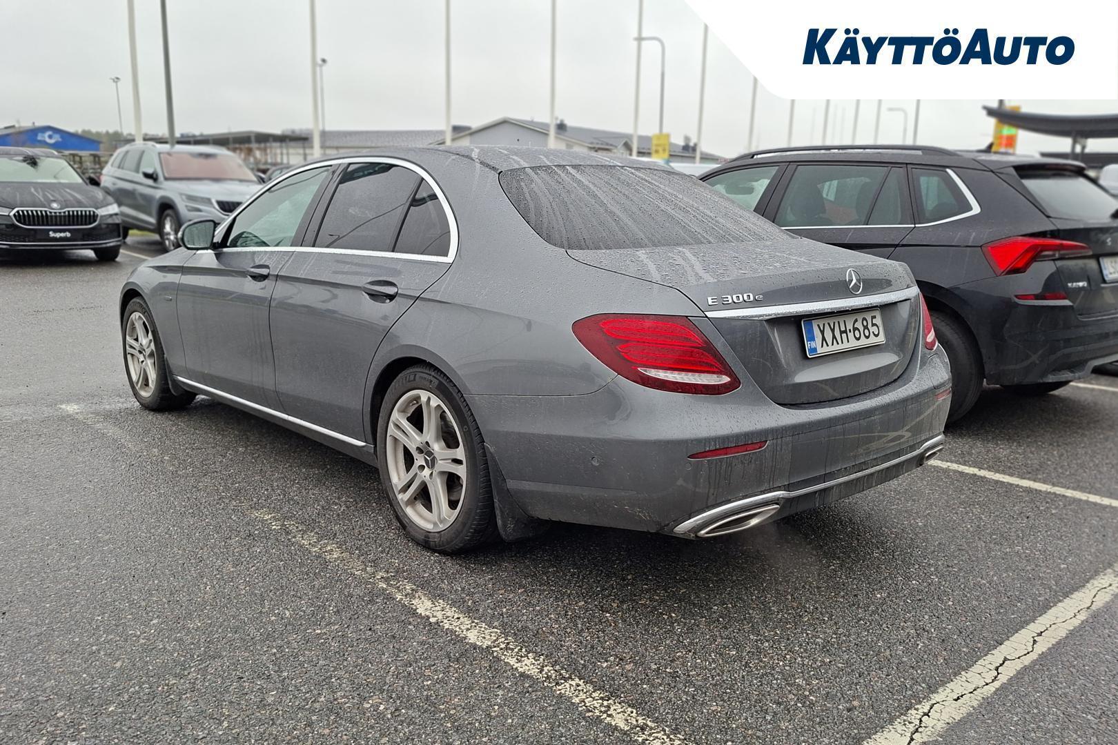 MERCEDES-BENZ E 2019