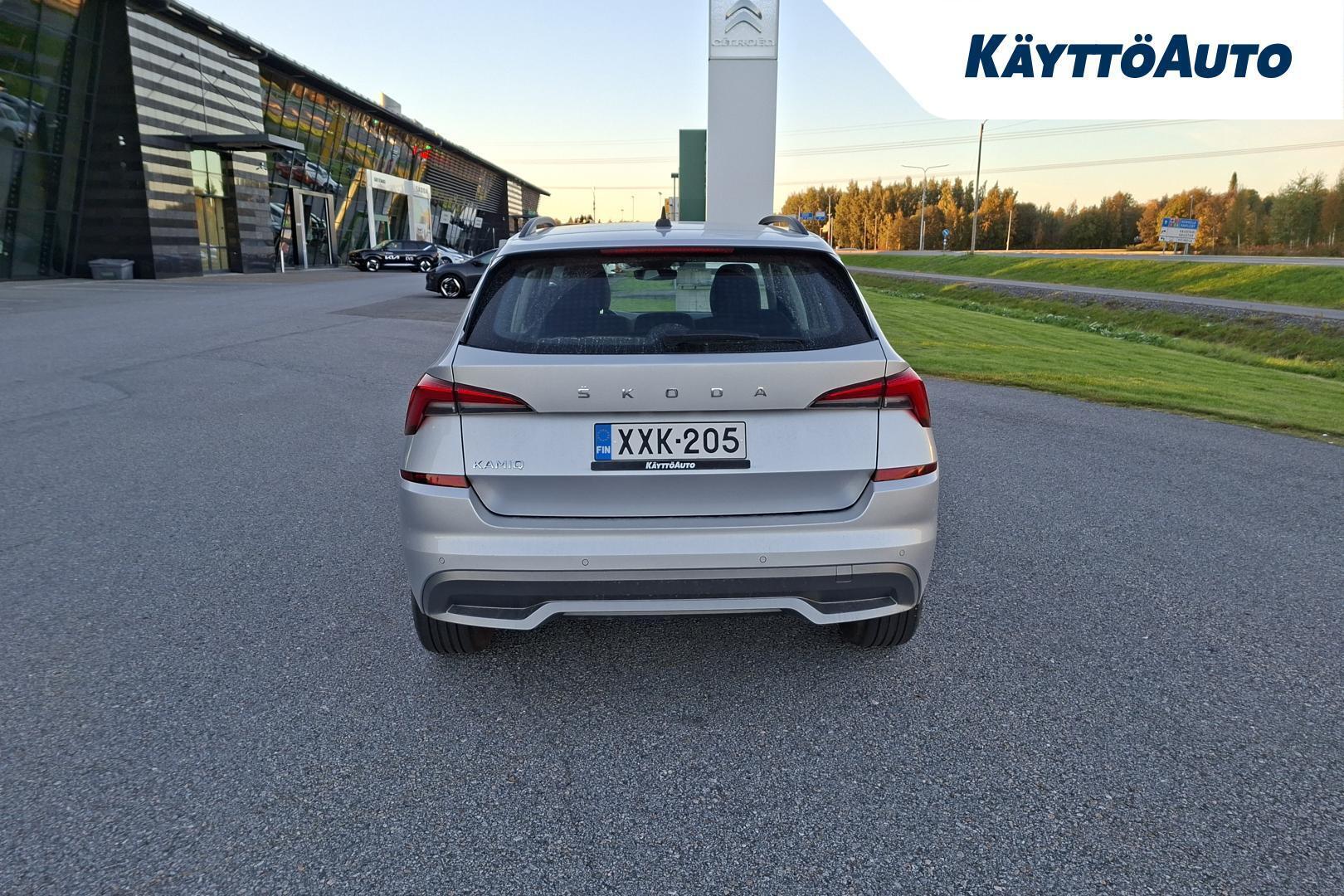 SKODA Kamiq 4