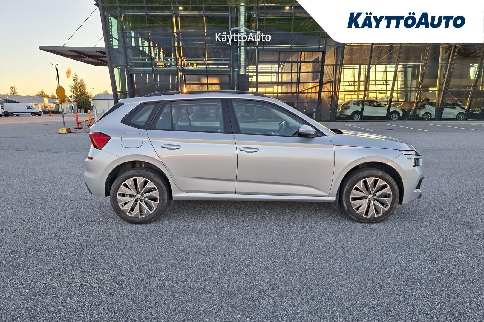 SKODA Kamiq 6