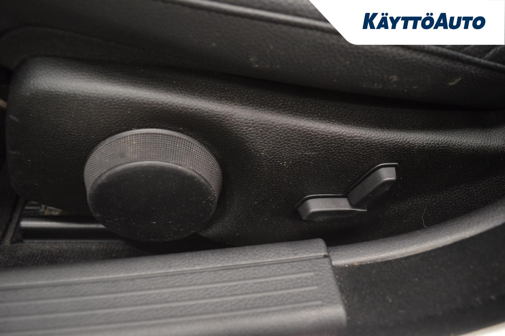 MERCEDES-BENZ C 2012