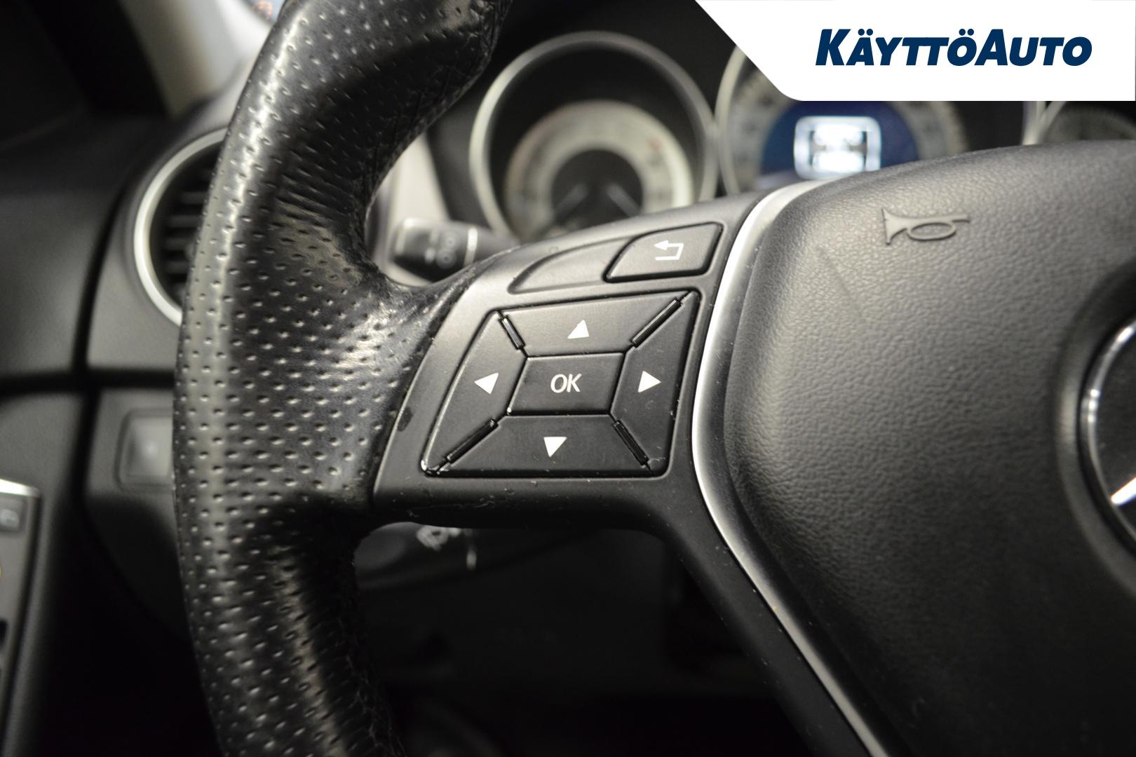 MERCEDES-BENZ C 2012