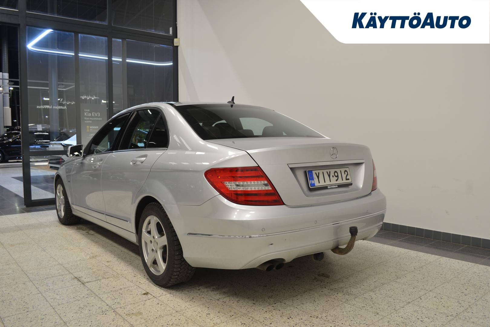 MERCEDES-BENZ C 2012