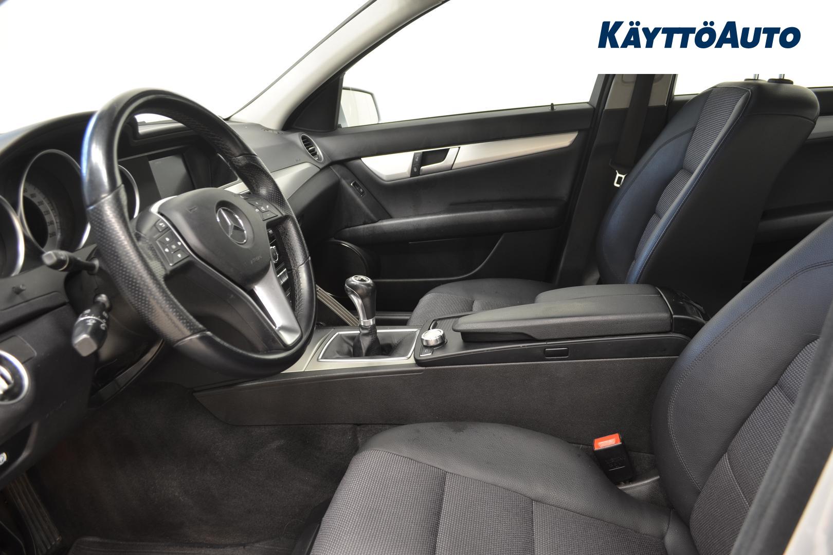 MERCEDES-BENZ C 2012