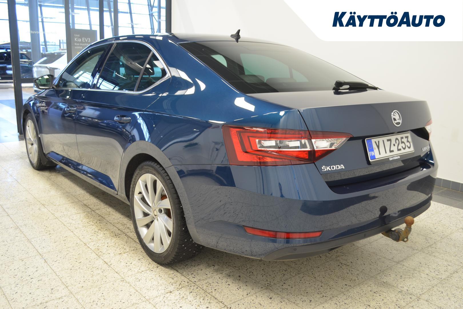 SKODA Superb 2015