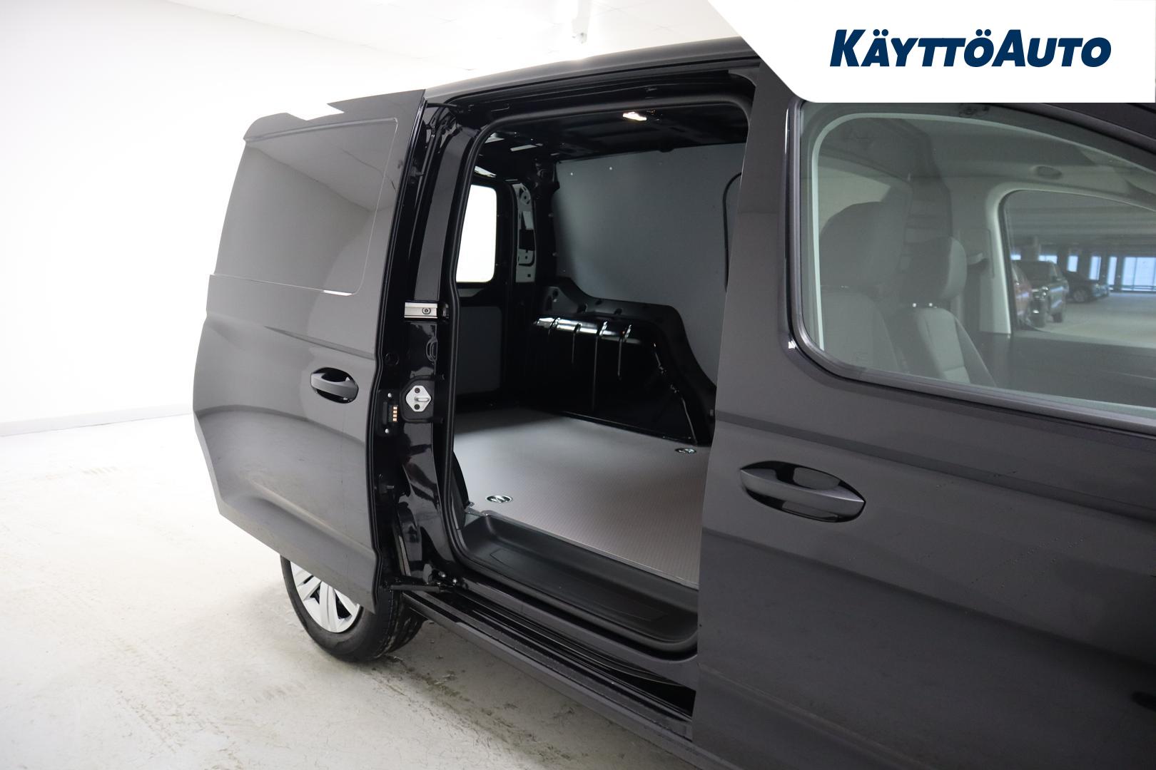 VOLKSWAGEN Caddy Maxi 12
