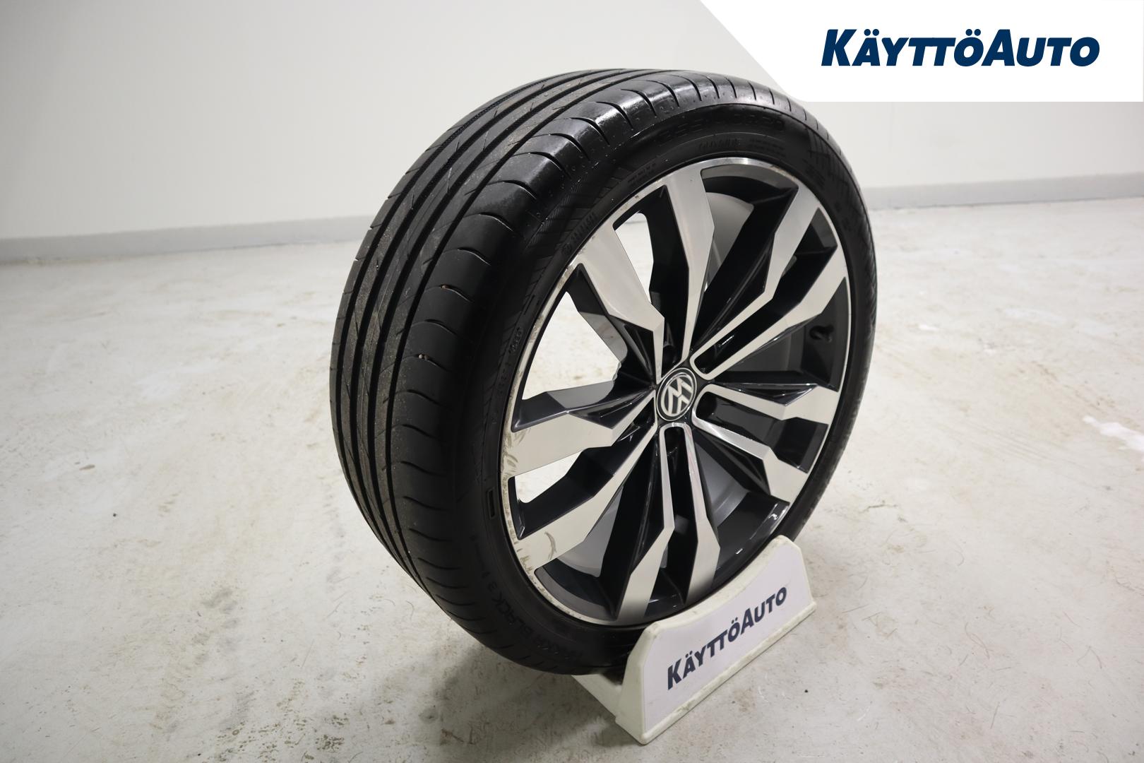 VOLKSWAGEN Tiguan 2017