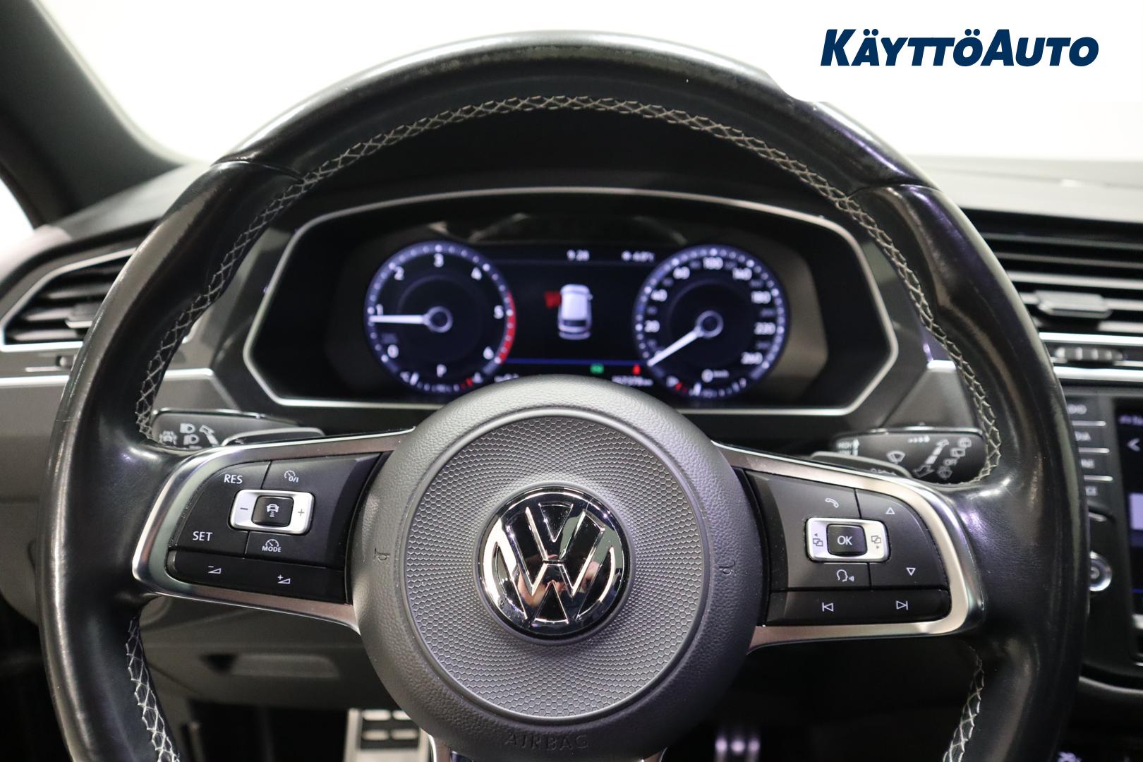 VOLKSWAGEN Tiguan 2017