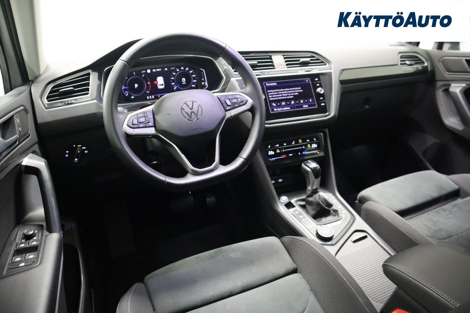 VOLKSWAGEN Tiguan 2021