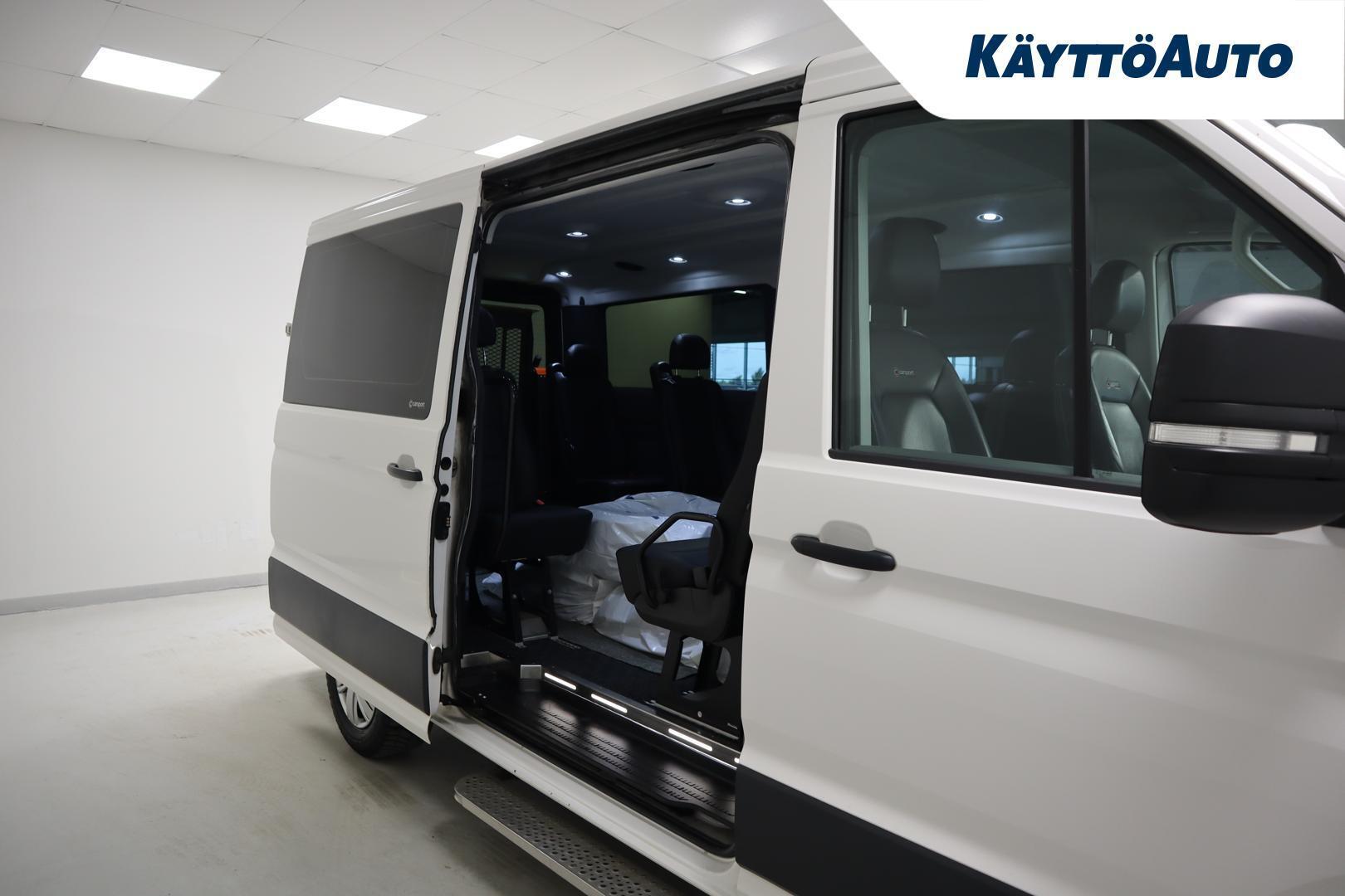 VOLKSWAGEN Crafter 10