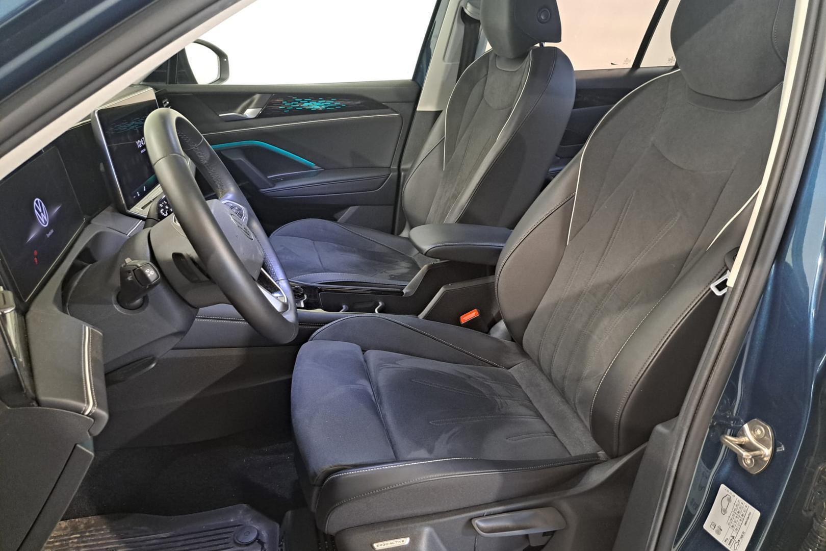 VOLKSWAGEN Tiguan 2024