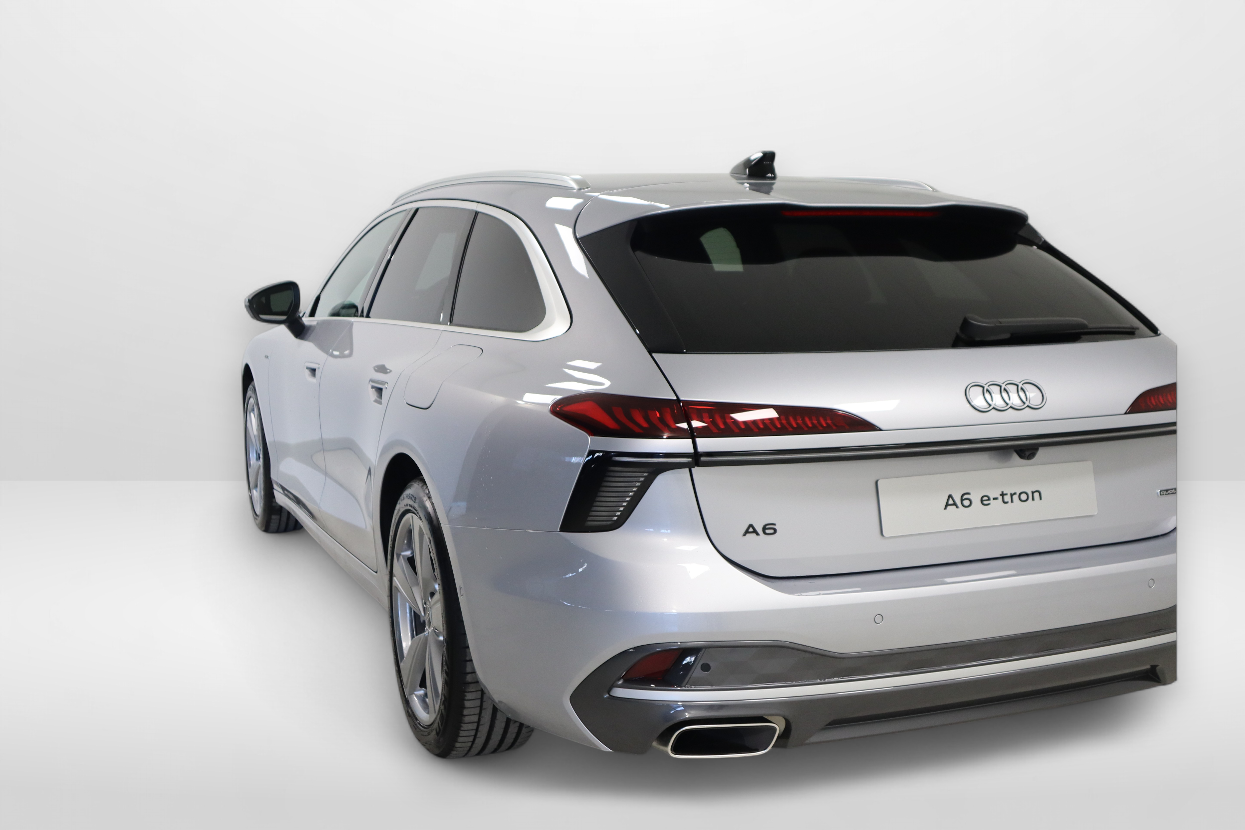 AUDI A6 8
