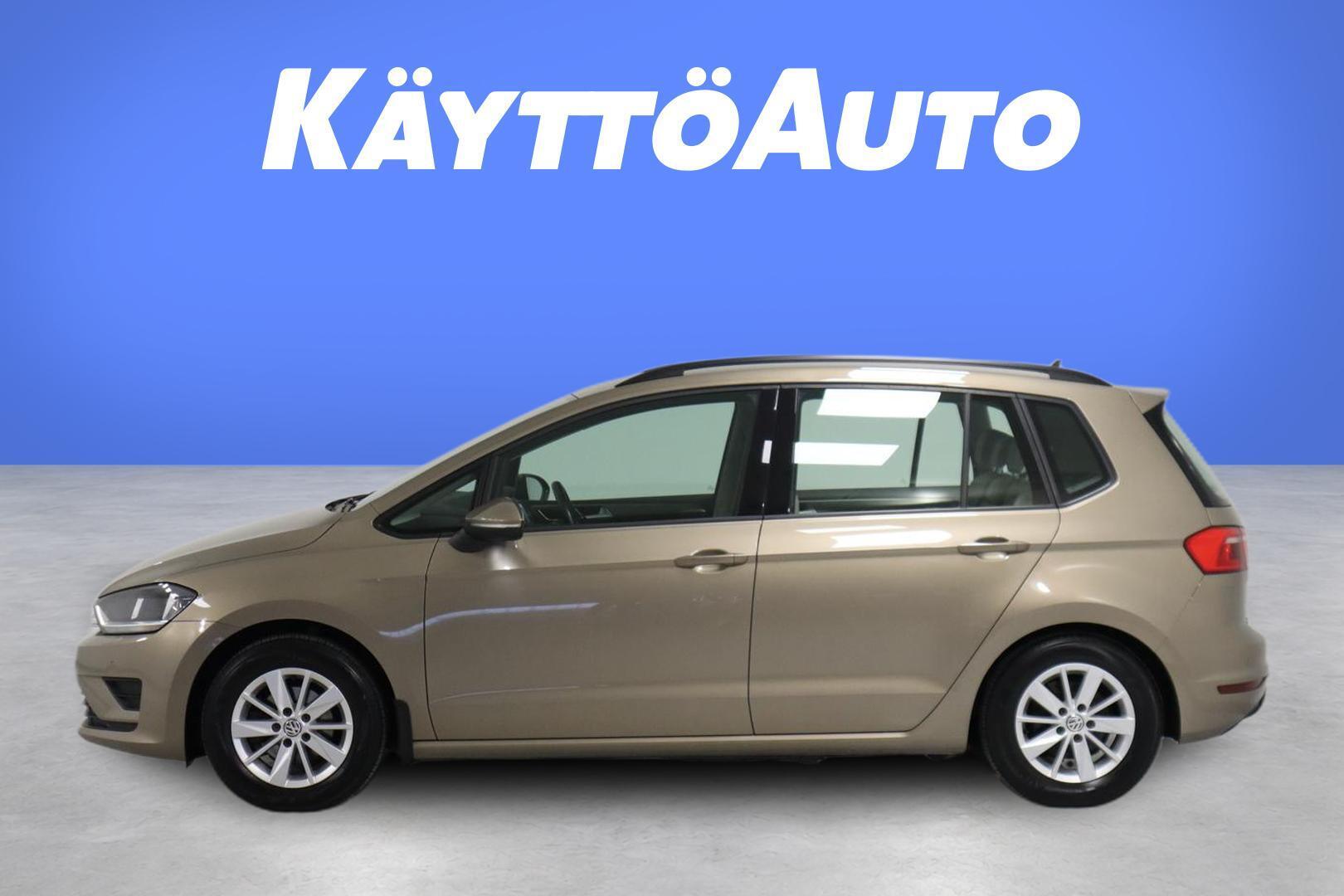 VOLKSWAGEN Golf Sportsvan 2015