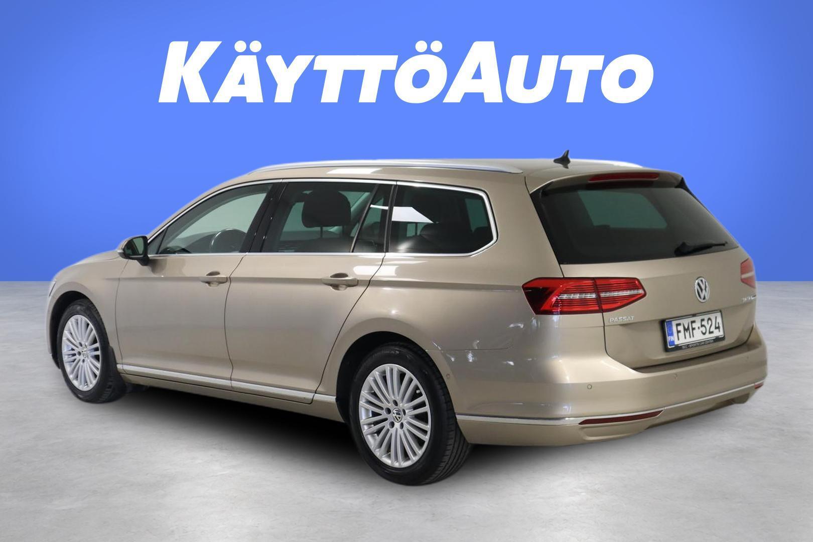 VOLKSWAGEN Passat 7
