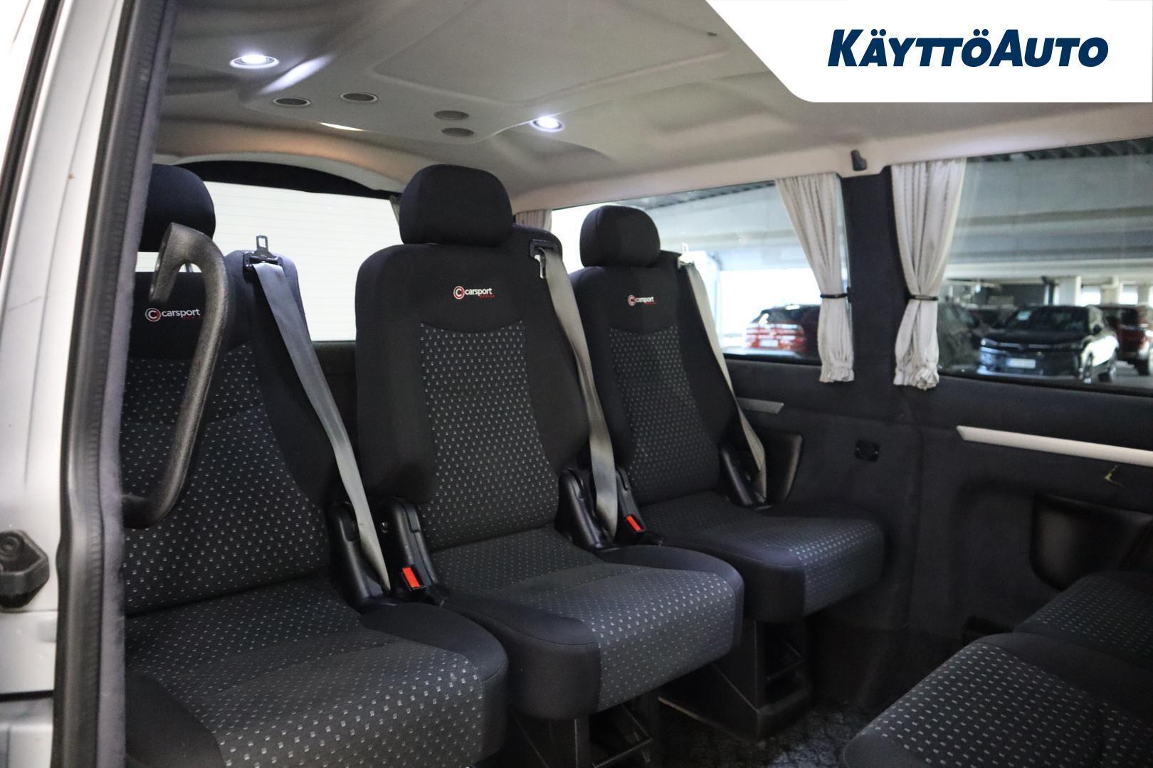 VOLKSWAGEN Transporter 2017