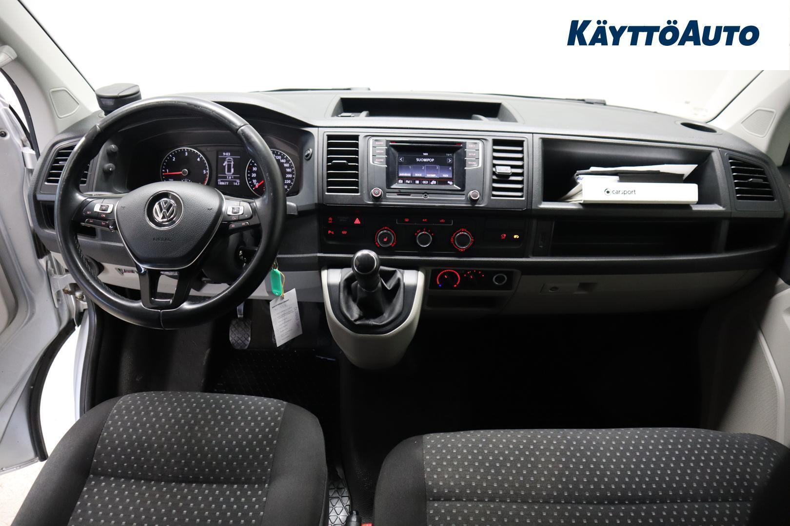 VOLKSWAGEN Transporter 2017