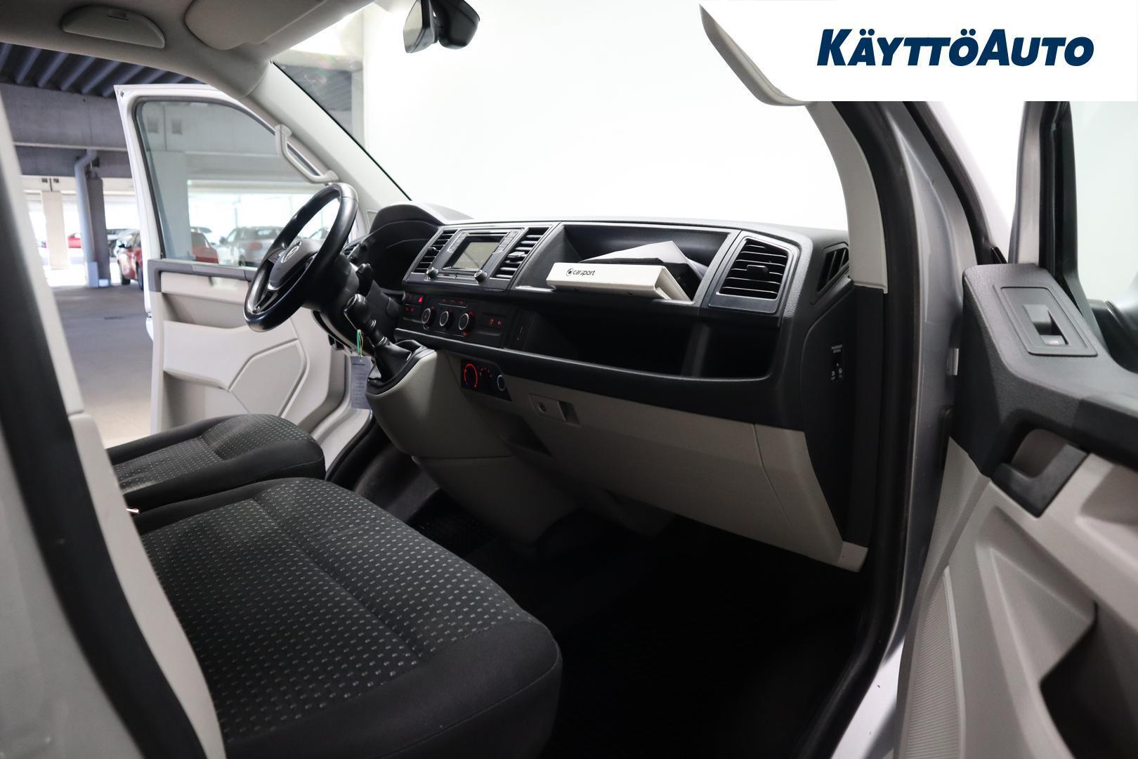 VOLKSWAGEN Transporter 2017