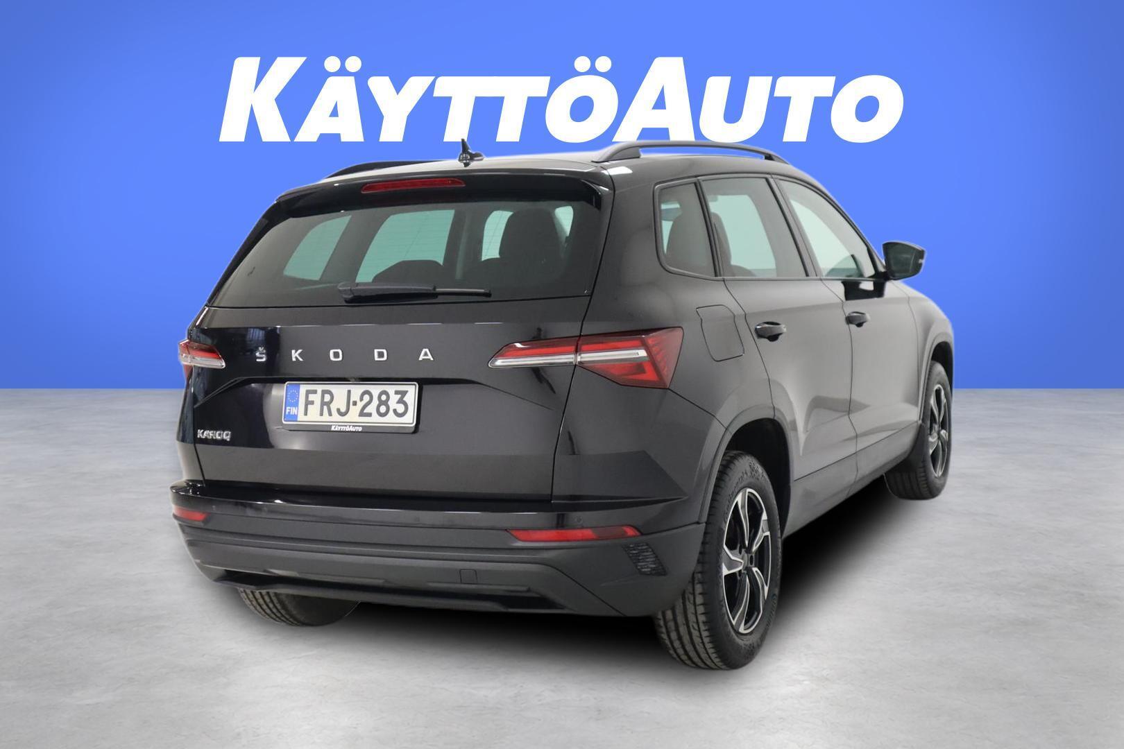 SKODA Karoq 9