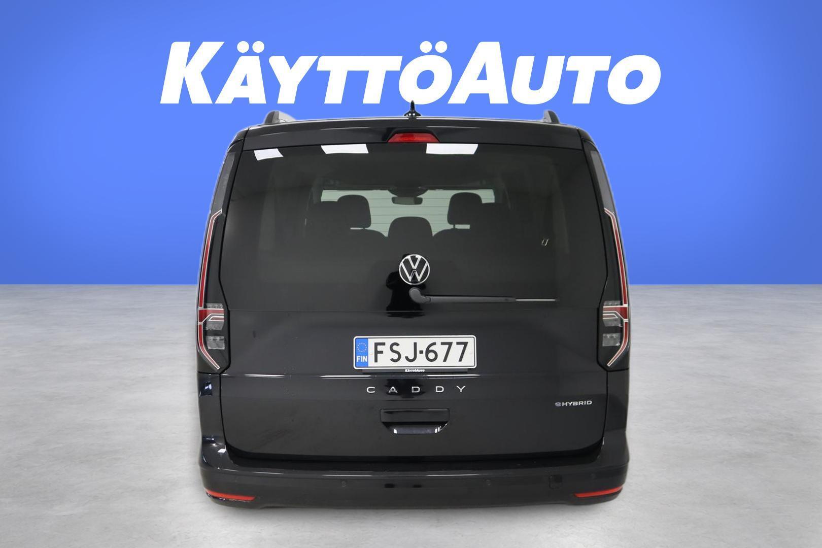 VOLKSWAGEN CADDY MAXI 8