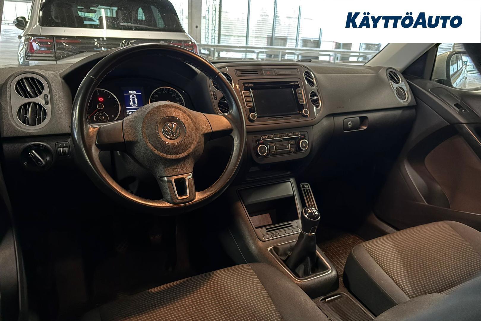VOLKSWAGEN Tiguan 2013