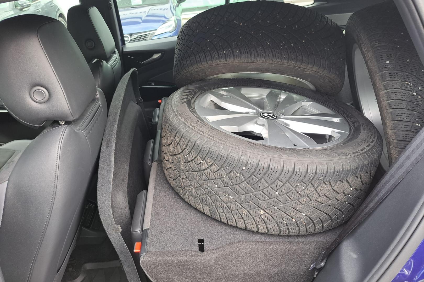 VOLKSWAGEN ID.4 2023